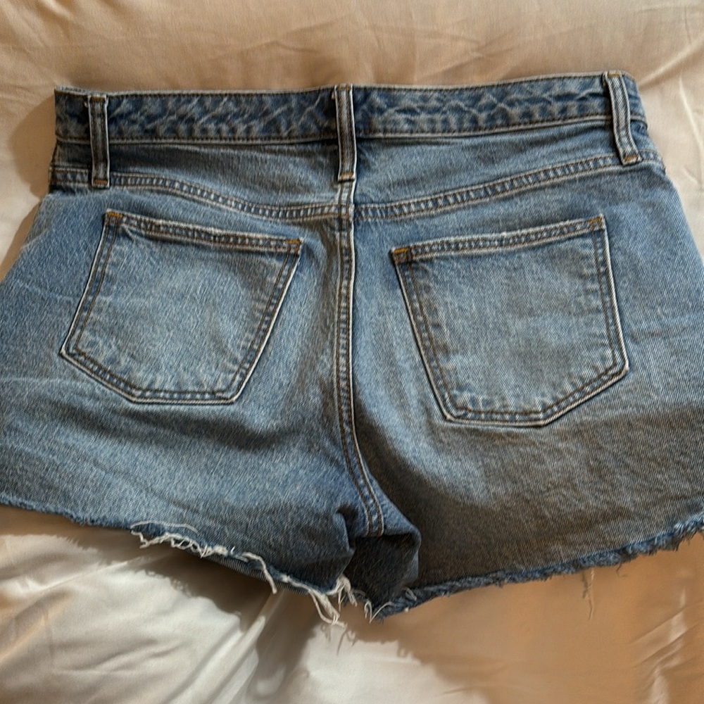 Universal Thread Jean shorts - Picture 4 of 5